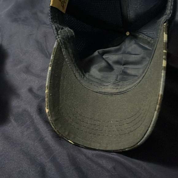 Men face cap - Picture 4 of 4